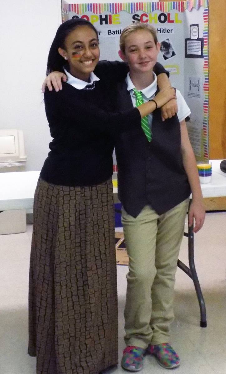 (From left) Ariana Tsehaie and Delia Hahn