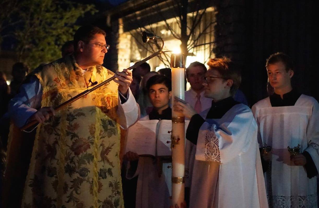 LIVILLE — Easter Triduum at St. Bernadette in Linville. (By Cindy Giarrusso)