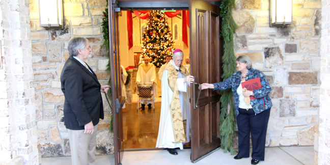 010116 greensboro holy door