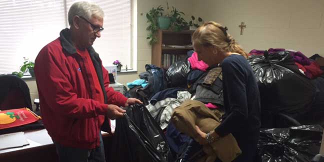 120916 coat drive