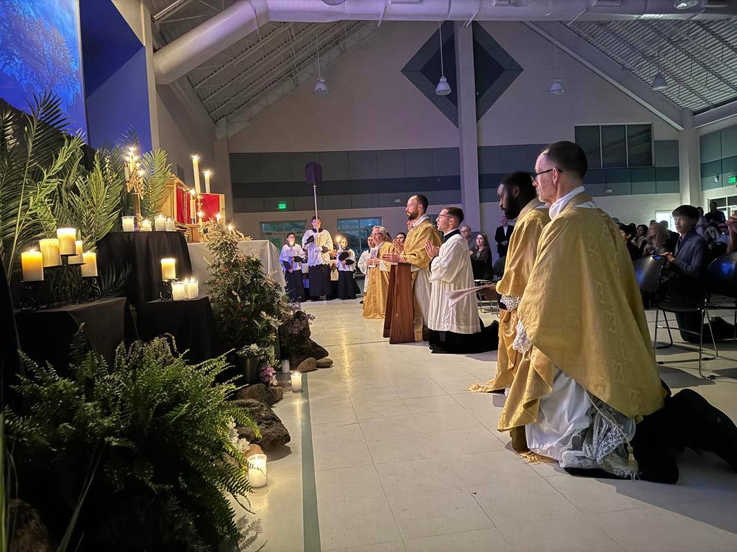 040623 holy thursday
